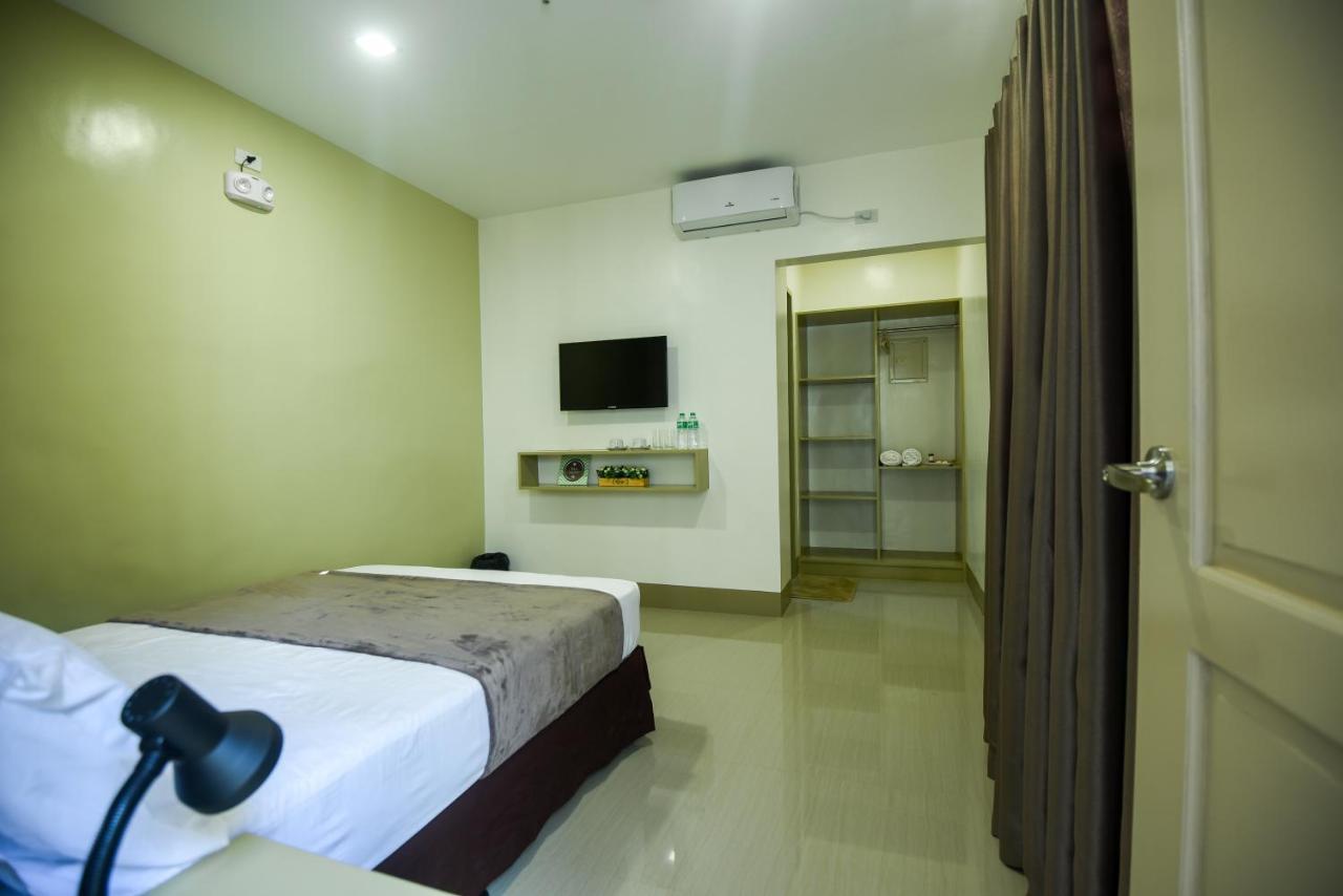 Ett Hometel Kalibo Εξωτερικό φωτογραφία
